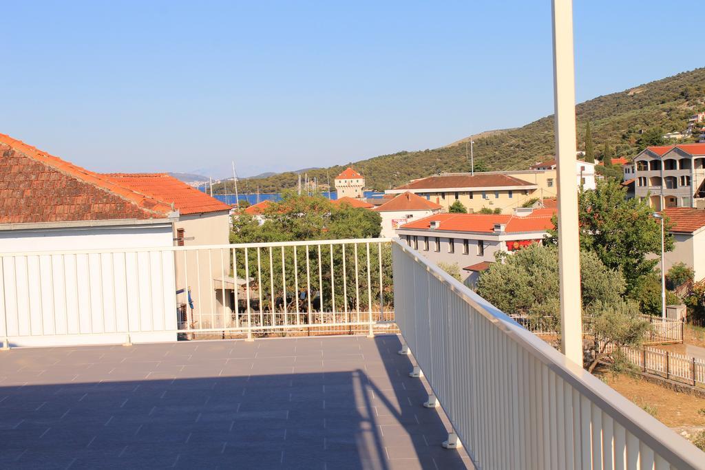 Apartments Yerkovic 산책길 객실 사진